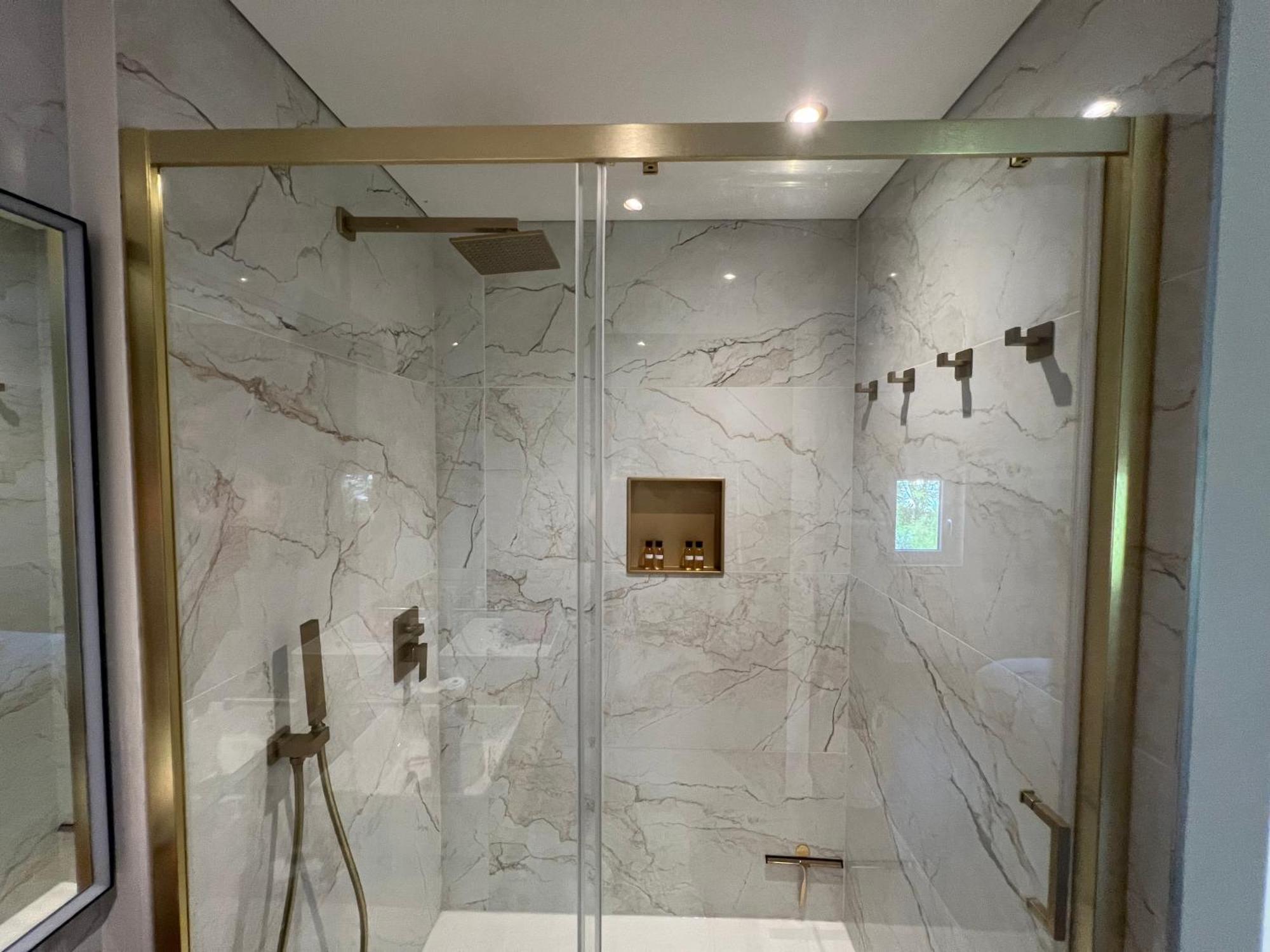 אגדה Villa 31 - Modern Suite מראה חיצוני תמונה